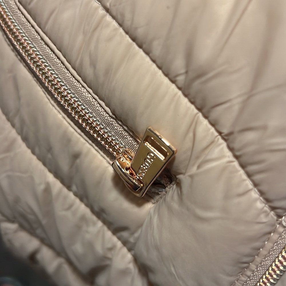 Blush pink jacket with rose gold zipper - Picture 11 of 11